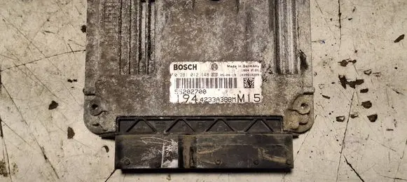 Fiat Croma Engine control unit/module 0281012148 55202700 4233A3BBM