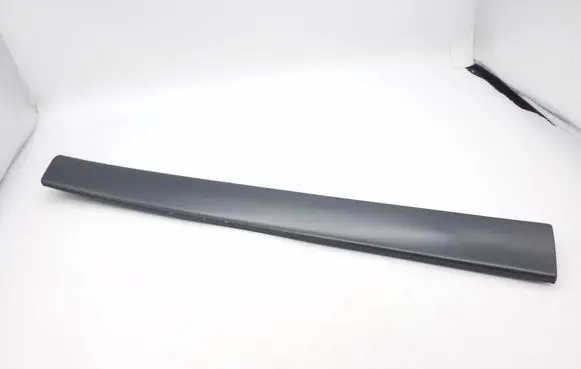 Audi A6 S6 C5 4B Front door trim bar 4B0867409