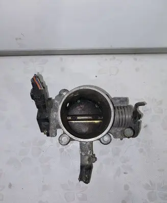Hyundai Coupe Throttle valve 3517023600 21211J24 3510023731