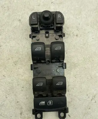 Volvo V70 Electric window control switch 31272005 SVEA05 10W305