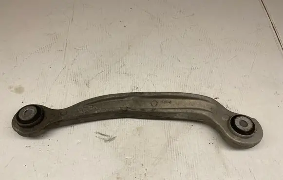 Dodge Challenger Rear control arm 68210525AA