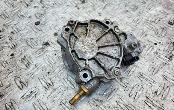 Vacuum pump