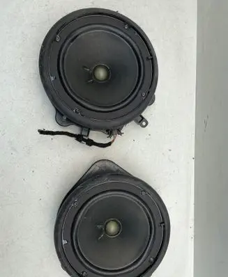 Audi A4 S4 B6 8E 8H Front door speaker 8E0035411A