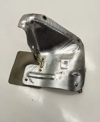 Peugeot 508 II Heat shield in engine bay 98187Z