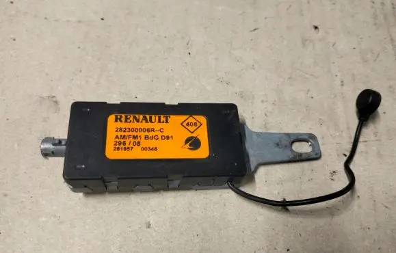 Renault Laguna III Antenna control unit 282300006R