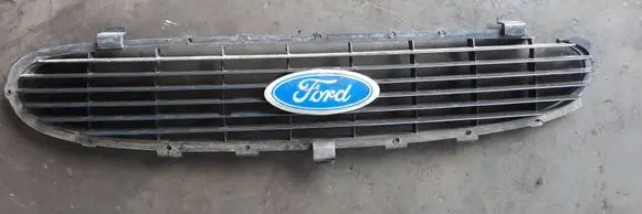 Ford Transit Front grill 95VB8200
