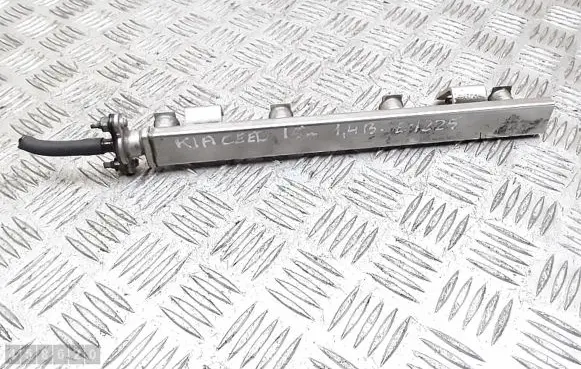 KIA Ceed Fuel main line pipe