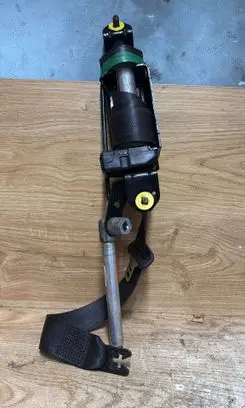Volvo S60 Front seatbelt 30662989