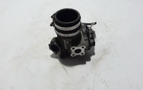 Opel Movano A EGR valve 8200222772