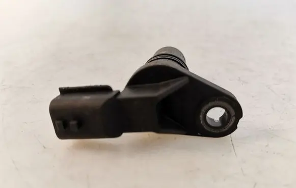 Renault Trafic III (X82) Crankshaft position sensor 8200885209