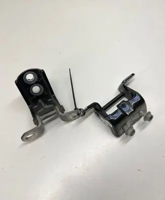 Nissan Qashqai Rear door hinge set 