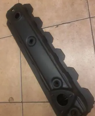 Volkswagen Transporter - Caravelle T4 Rocker cam cover 074103469B
