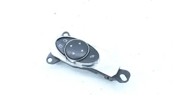 Mercedes-Benz CLS C219 Wing mirror switch 2118216179