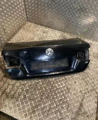 Volkswagen Jetta VI Tailgate/trunk/boot lid 5C6827025A