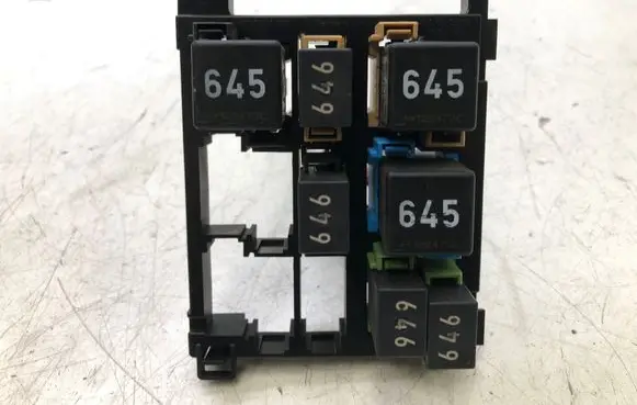 Audi Q3 8U Fuse module 7N0937503