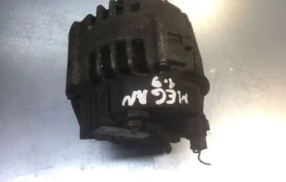 Renault Megane II Generator/alternator 8200290217 304005542 SG12B0817B