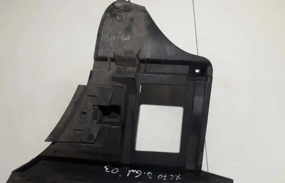 Volvo XC70 Rear bumper mounting bracket 8648150