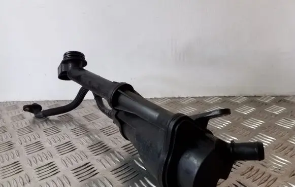 Opel Astra J Oil breather separator 55575980