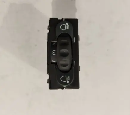 Renault Megane I Headlight level height control switch 7700841235