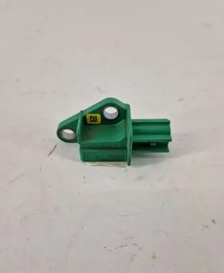 Volkswagen Touran I Airbag deployment crash/impact sensor 5M0909606A