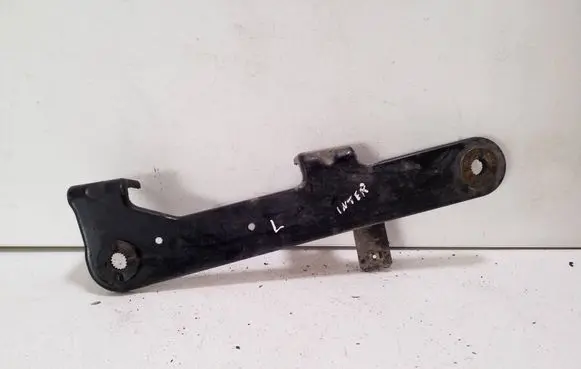 Maserati Ghibli Radiator mount bracket 