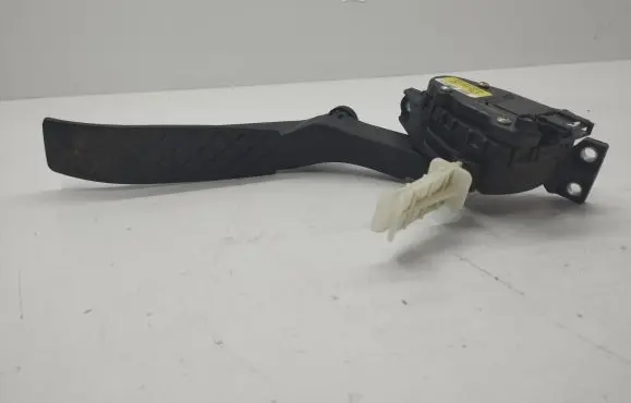 Audi Q7 4L Accelerator throttle pedal 7L0723507
