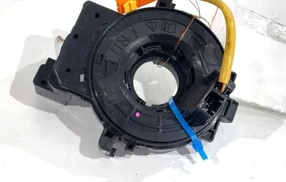 Mitsubishi Outlander Airbag squib ring wiring 