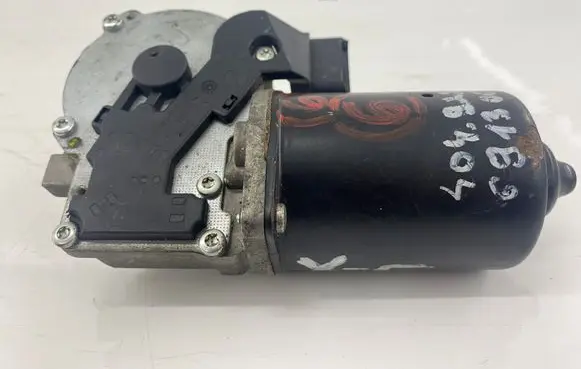 BMW X5 E53 Wiper motor 6913007