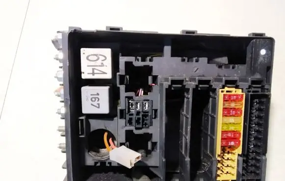 Audi TT TTS Mk2 Fuse box set 443971881b