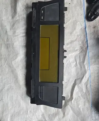 Citroen C4 II Speedometer (instrument cluster) P9666704380 S0663888G HU76836