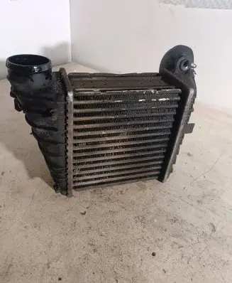 Volkswagen Golf IV Intercooler radiator