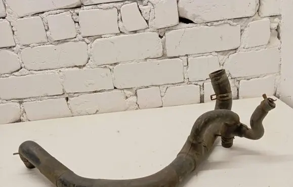 Volkswagen Transporter - Caravelle T4 Engine coolant pipe/hose 044121101L