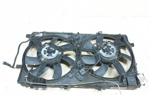 Opel Insignia A Radiator cooling fan shroud 13327226 00686947 22818550