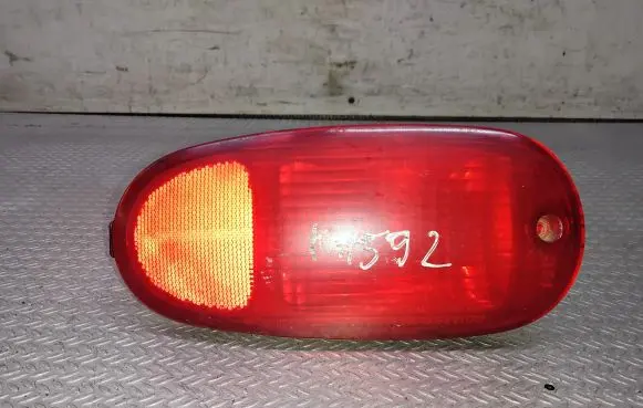 Hyundai Santa Fe Rear tail light reflector