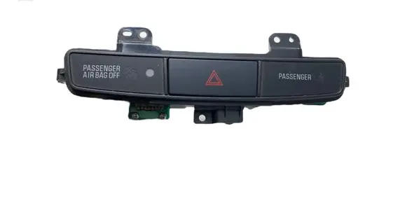 Mitsubishi Lancer VIII Hazard light switch