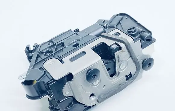 Volkswagen Up Rear door lock 1S4839016H