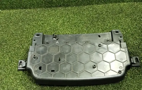 Land Rover Defender Other interior part L8B260084BC L8B260084