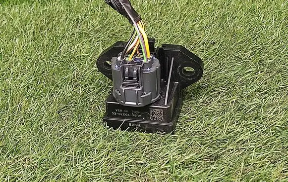 Ford Explorer Fuel injection pump control unit/module AU5A9D370EC