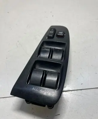 Toyota Avensis T250 Electric window control switch 54356022A 04512 1000452