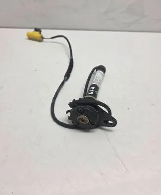 Mercedes-Benz CLA C117 X117 W117 Bonnet Pedestrian Airbag Actuator A1179061000