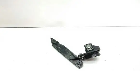 BMW 3 E90 E91 Headlight/headlamp mounting bracket 7058448