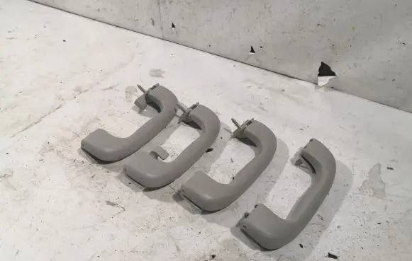 Opel Insignia A A set of handles for the ceiling 
