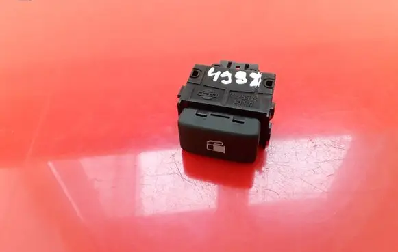 Nissan Murano Z51 Fuel tank opening switch NOCODE