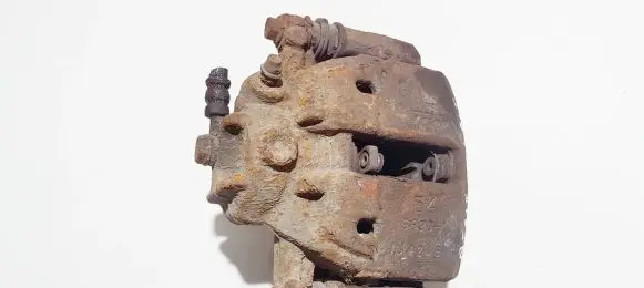 Mitsubishi Colt Front brake caliper