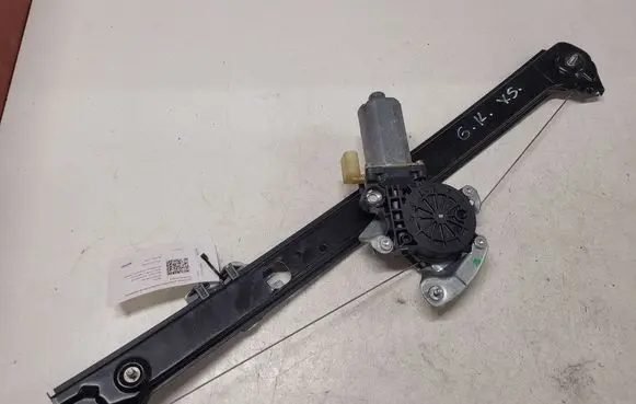 BMW X5 E53 Rear door window regulator with motor 676283620630 8243805 8254913