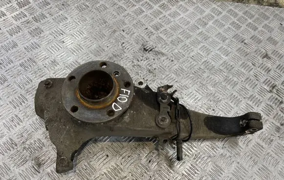 BMW 5 F10 F11 Front wheel hub