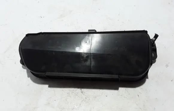Peugeot 2008 II Other engine bay part 9826833180