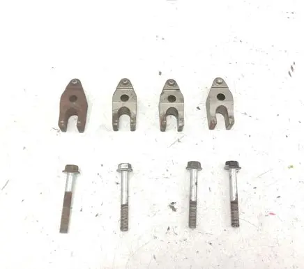 Toyota Auris 150 Fuel Injector clamp holder 