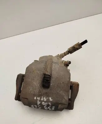 BMW 5 E39 Front brake caliper 6022296