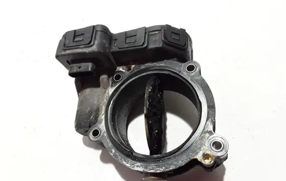 Mercedes-Benz CLS C218 X218 Throttle valve A6510900470